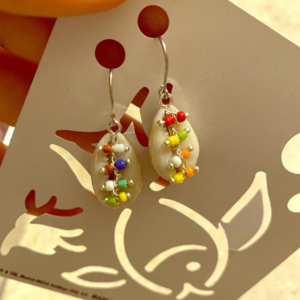 🐚 🐚 Handmade natural cowrie shell earrings